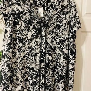 VERA WANG BLOUSE - NEW!